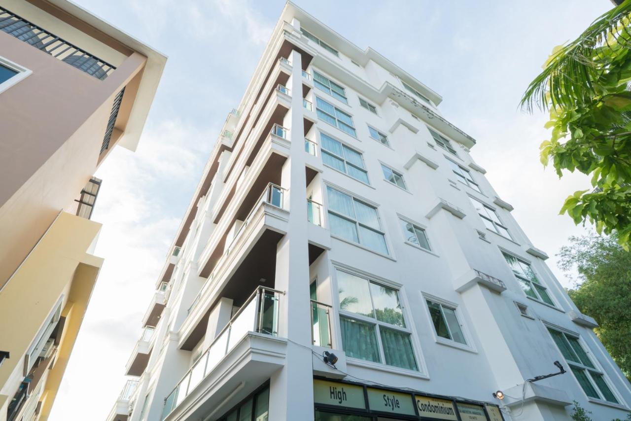 Апартаменти Goldstone Residency Patong , Phuket Екстер'єр фото