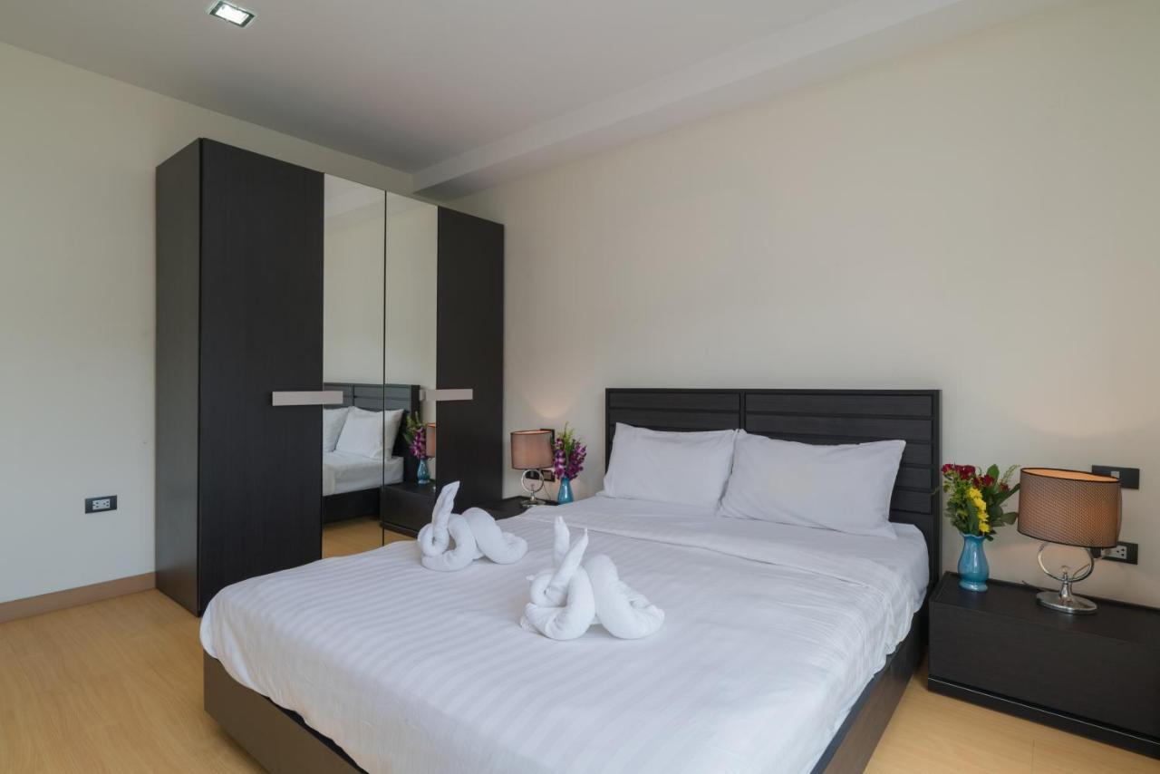 Апартаменти Goldstone Residency Patong , Phuket Екстер'єр фото