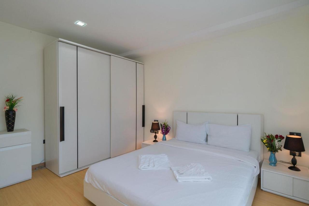 Апартаменти Goldstone Residency Patong , Phuket Екстер'єр фото